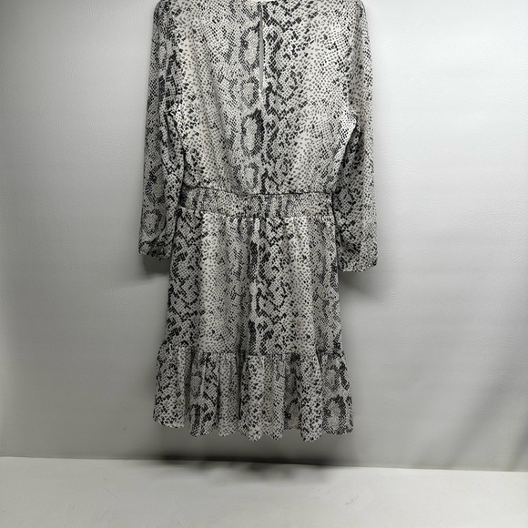 J. Crew Women's Animal Reptile print smocked-waist dress AK925 Grey/White small - Picture 4 of 11